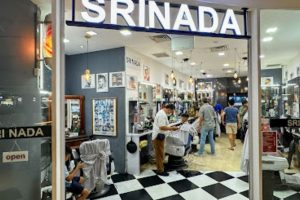 Barber shop di kota tinggi, Malaysia