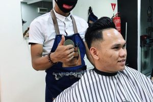 Barber shop di nilai, Malaysia